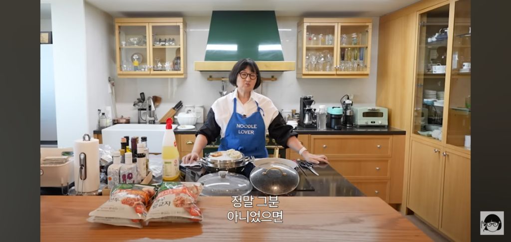 전세계 사로잡은 K-푸드 어머니 노희영이 세운 전략 3가지는?? 비비고 만두 | 인스티즈
