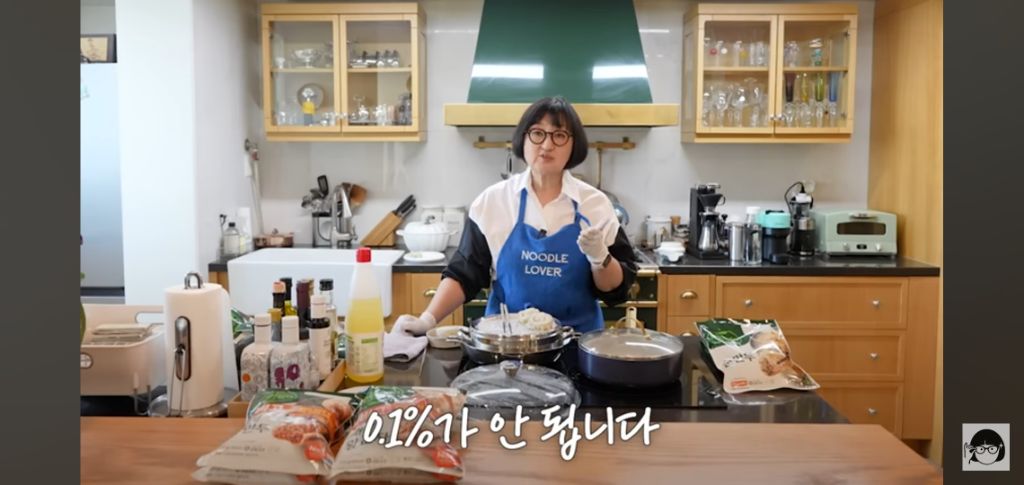 전세계 사로잡은 K-푸드 어머니 노희영이 세운 전략 3가지는?? 비비고 만두 | 인스티즈