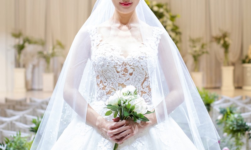 웨딩드레스 입고 나를 위한 '비혼식'… 외신도 한국 여성 비혼 조명 | 인스티즈