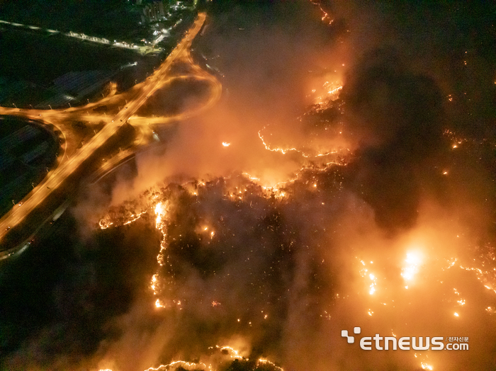 [포토] 안동 남선면까지 번진 산불 | 인스티즈
