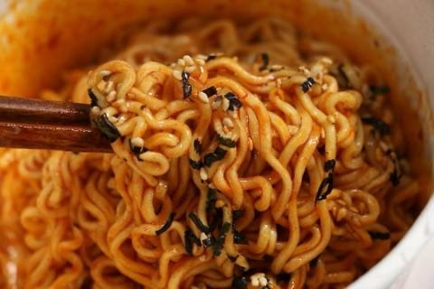 불닭볶음면.gif | 인스티즈