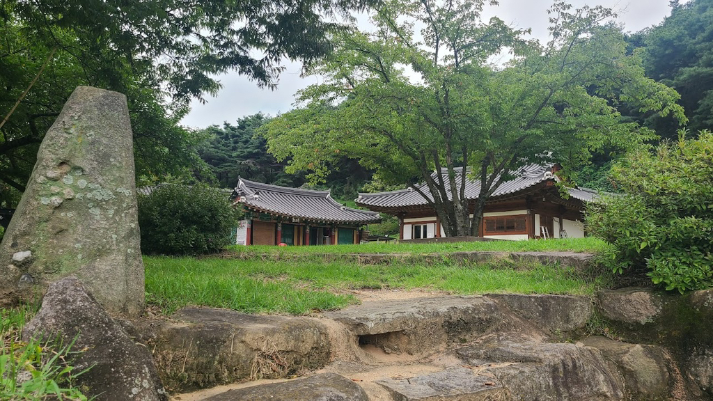 이번 경북 의성 산불로 인해 '의상대사'가 창건한 천년고찰 '운람사'가 전소되었습니다 | 인스티즈
