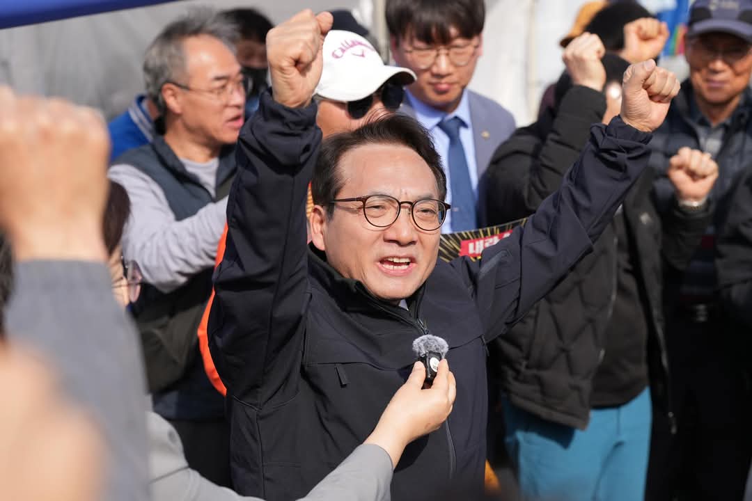 진심으로 기뻐하는 박선원 의원님ㅠ | 인스티즈