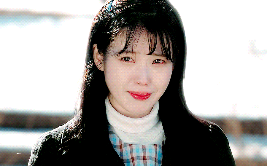 폭싹 속았수다 침도 안 나올 것 같은 아이유 눈물 연기 횟수.gif | 인스티즈