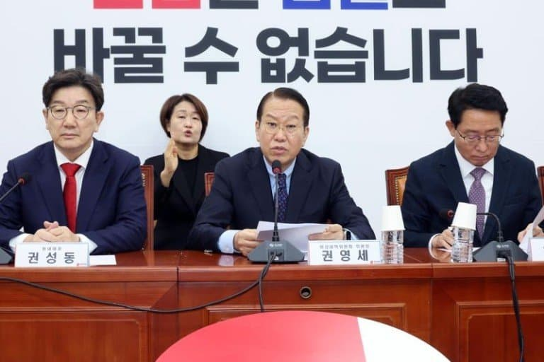  사진 확대밈 우승작