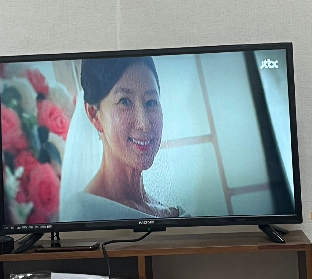  폭싹 후유증 넘 심해서