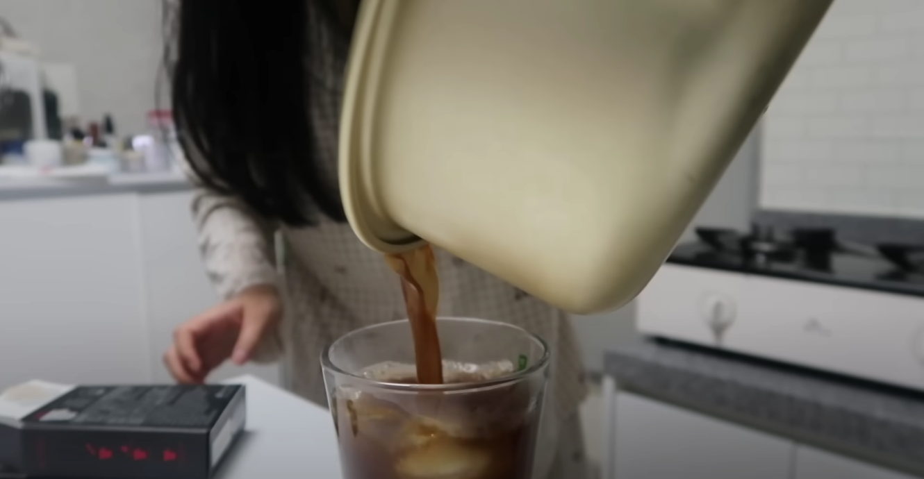 브이로그속 직장인의 주말 아침 과 진짜 직장인의 주말 아침 | 인스티즈