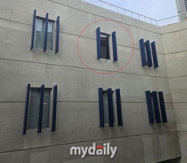 '충격' NC-LG 경기 중 구조물 추락, 2명 병원 이송... NC "구단이 할 수 있는 조치 다할 것" [MD창원] | 인스티즈