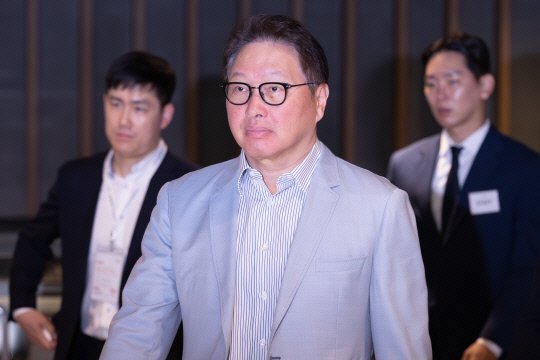 최태원 "中 AI·제조업 한국 앞서…쫓아가지 못할지도" | 인스티즈