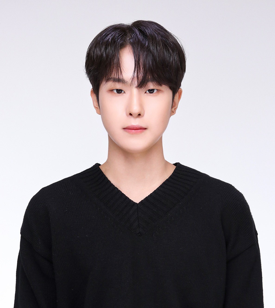 데뷔하고 헤메코 바꾸고 비주얼 떡상한거 같은 아이돌...jpg | 인스티즈