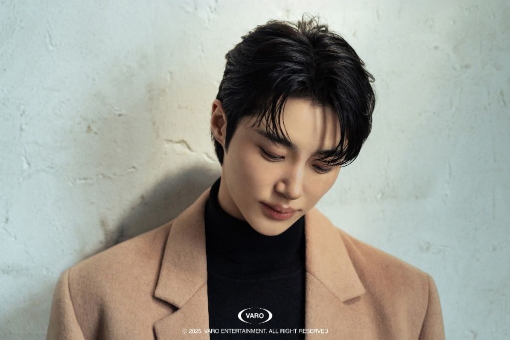 변우석 x 지오다노 🤍 소속사 비하인드 포토 | 인스티즈