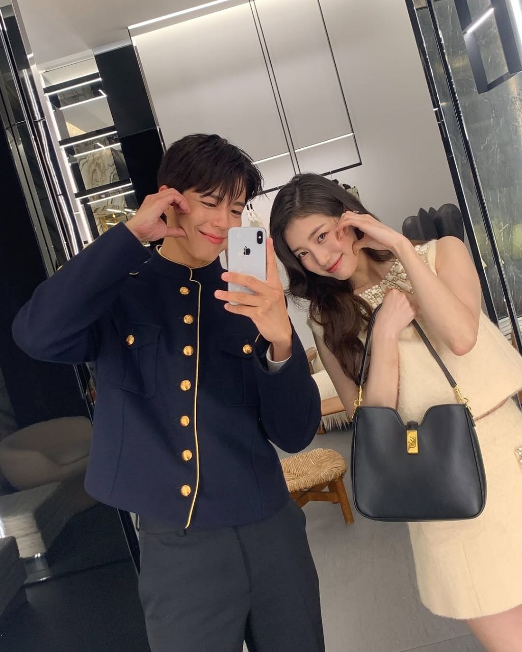  박보검 셀린느 행사 사진 업뎃 (with 수지 투샷 셀카)