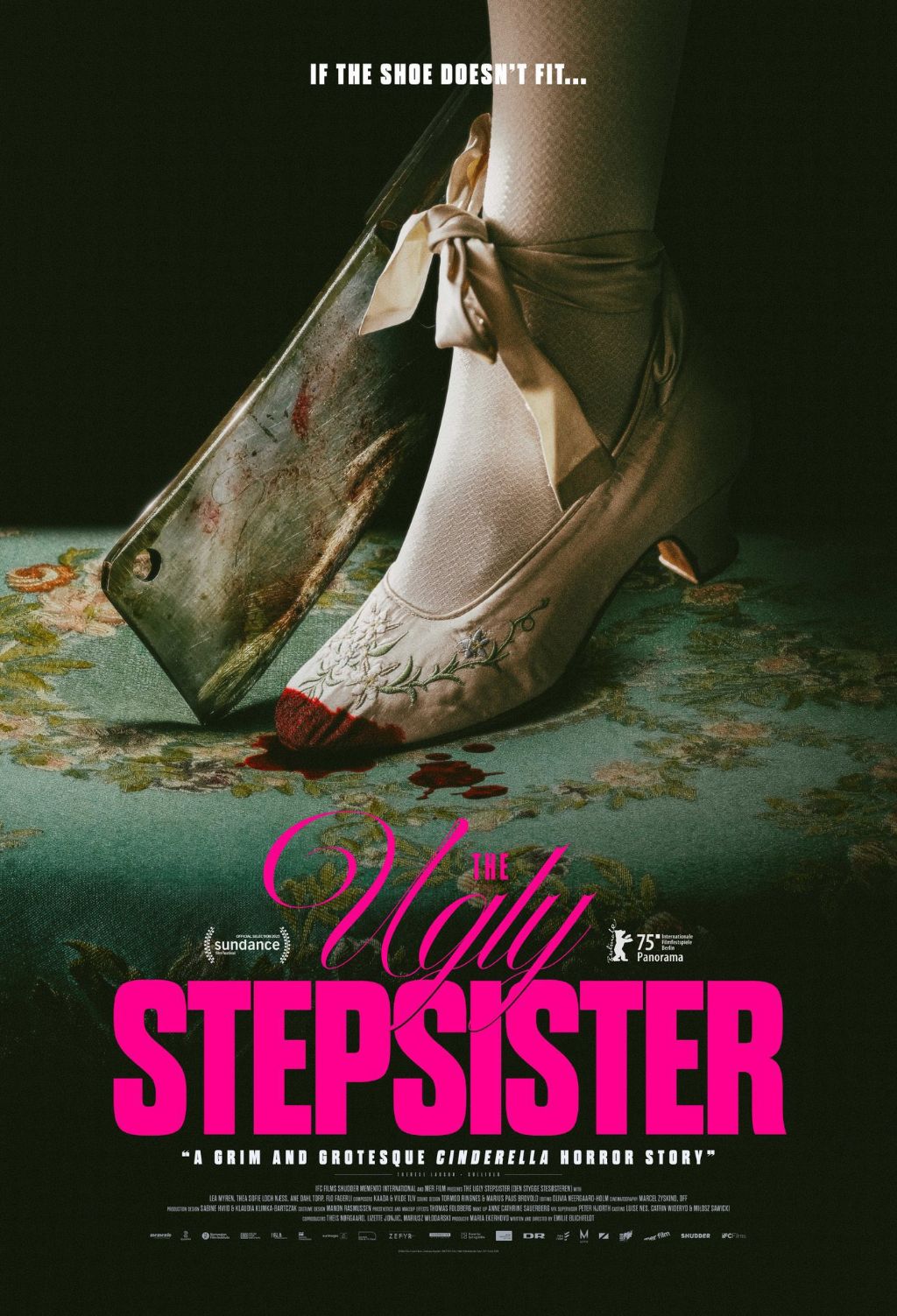  신데렐라 바디 호러 The Ugly Stepsister 북미 포스터