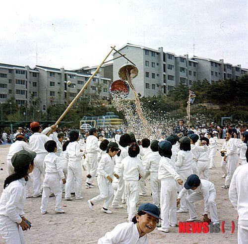  90년대 한국 초등학교 가을운동회 풍경