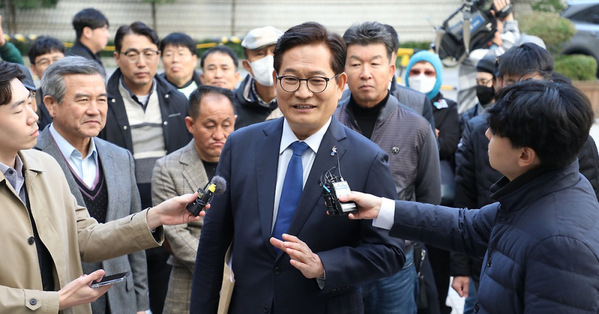 "윤석열 석방 화나서 감옥살이 못하겠다” '돈봉투 무죄' 송영길 항소심 시작 | 인스티즈