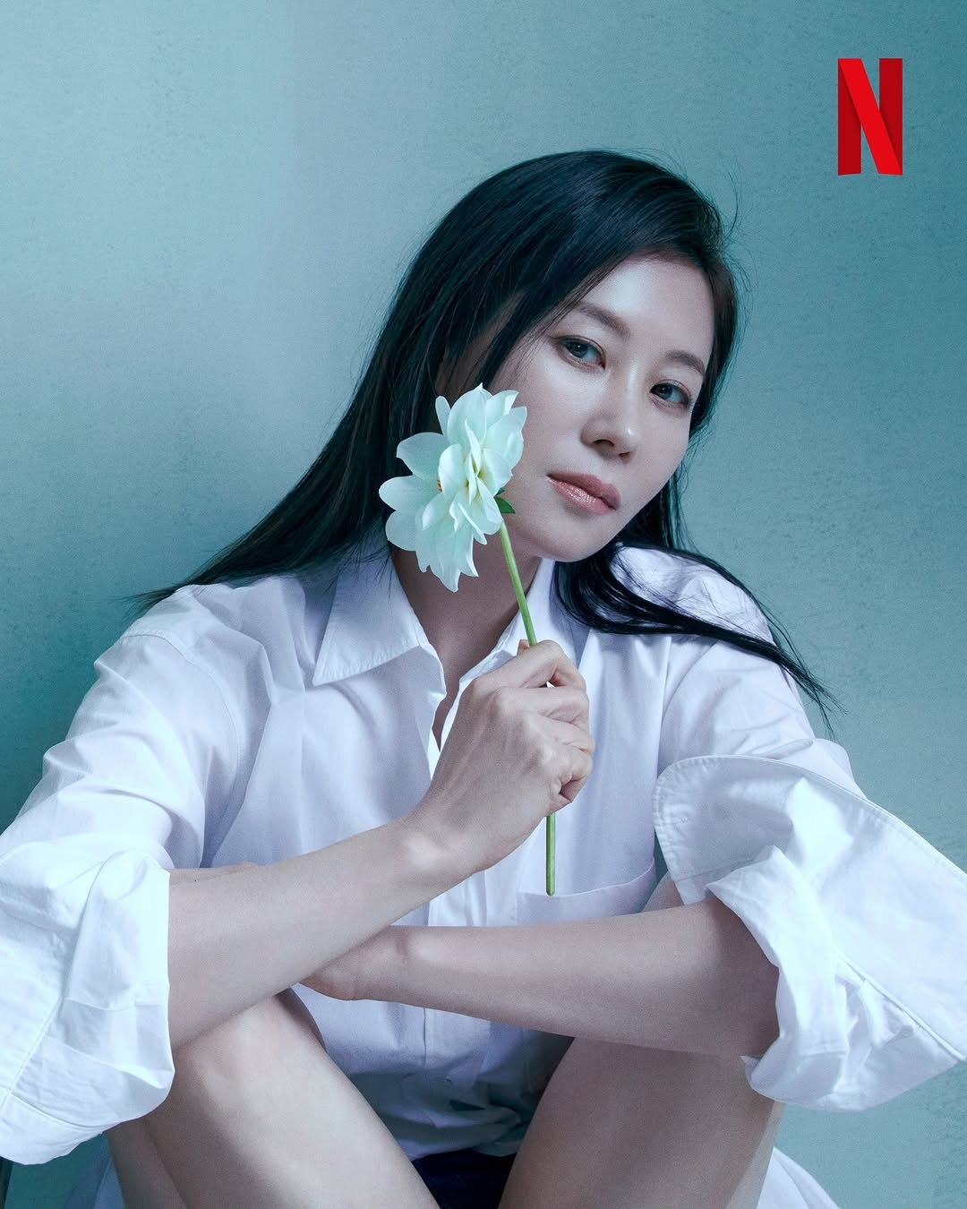 넷플릭스 '두 시절의 애순' 아이유 x 문소리 '두 시절의 관식' 박보검 x 박해준 화보 공개 | 인스티즈