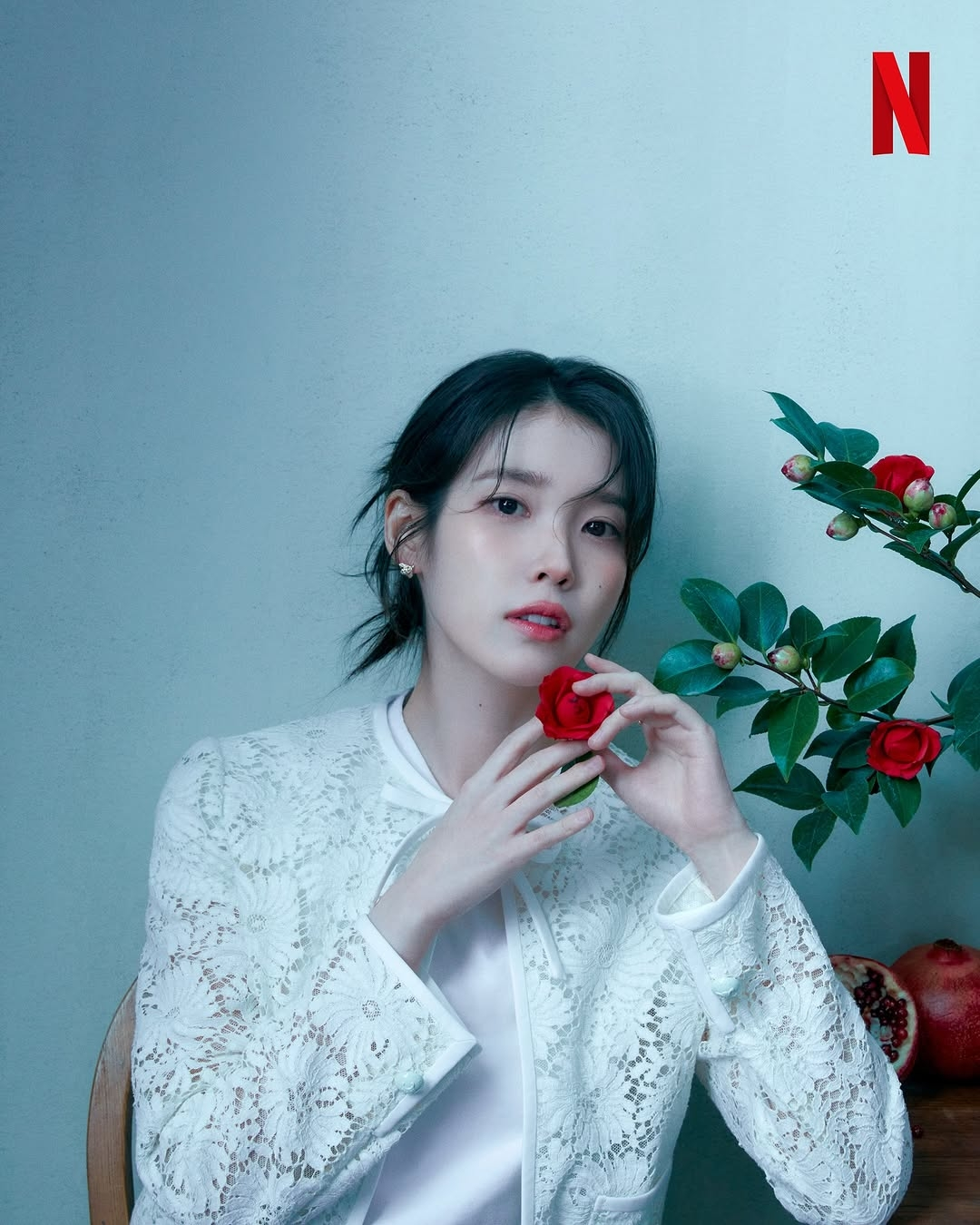넷플릭스 '두 시절의 애순' 아이유 x 문소리 '두 시절의 관식' 박보검 x 박해준 화보 공개 | 인스티즈