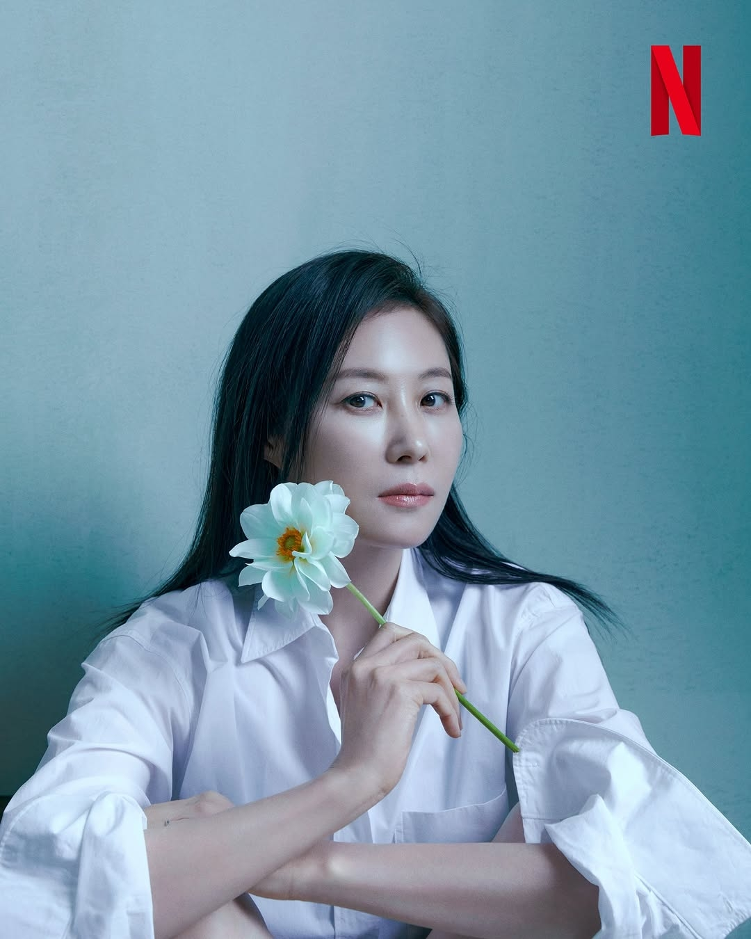넷플릭스 '두 시절의 애순' 아이유 x 문소리 '두 시절의 관식' 박보검 x 박해준 화보 공개 | 인스티즈