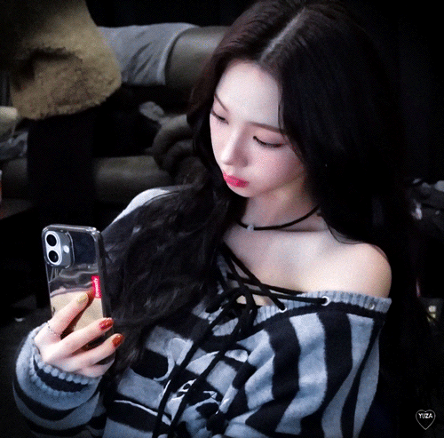 (스압)쫌 많이 예쁜 에스파 카리나.jpgif | 인스티즈