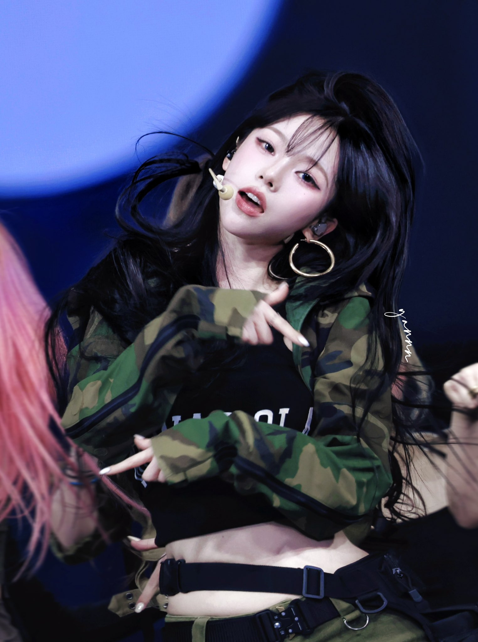 (스압)쫌 많이 예쁜 에스파 카리나.jpgif | 인스티즈