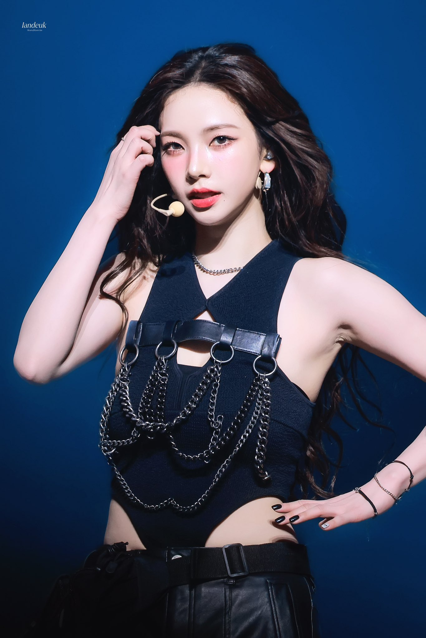 (스압)쫌 많이 예쁜 에스파 카리나.jpgif | 인스티즈