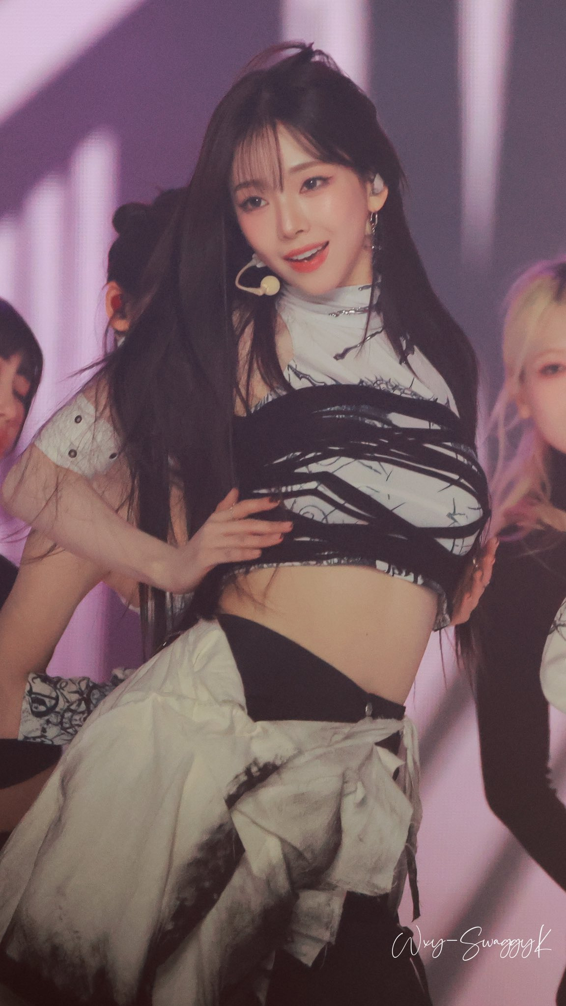 (스압)쫌 많이 예쁜 에스파 카리나.jpgif | 인스티즈