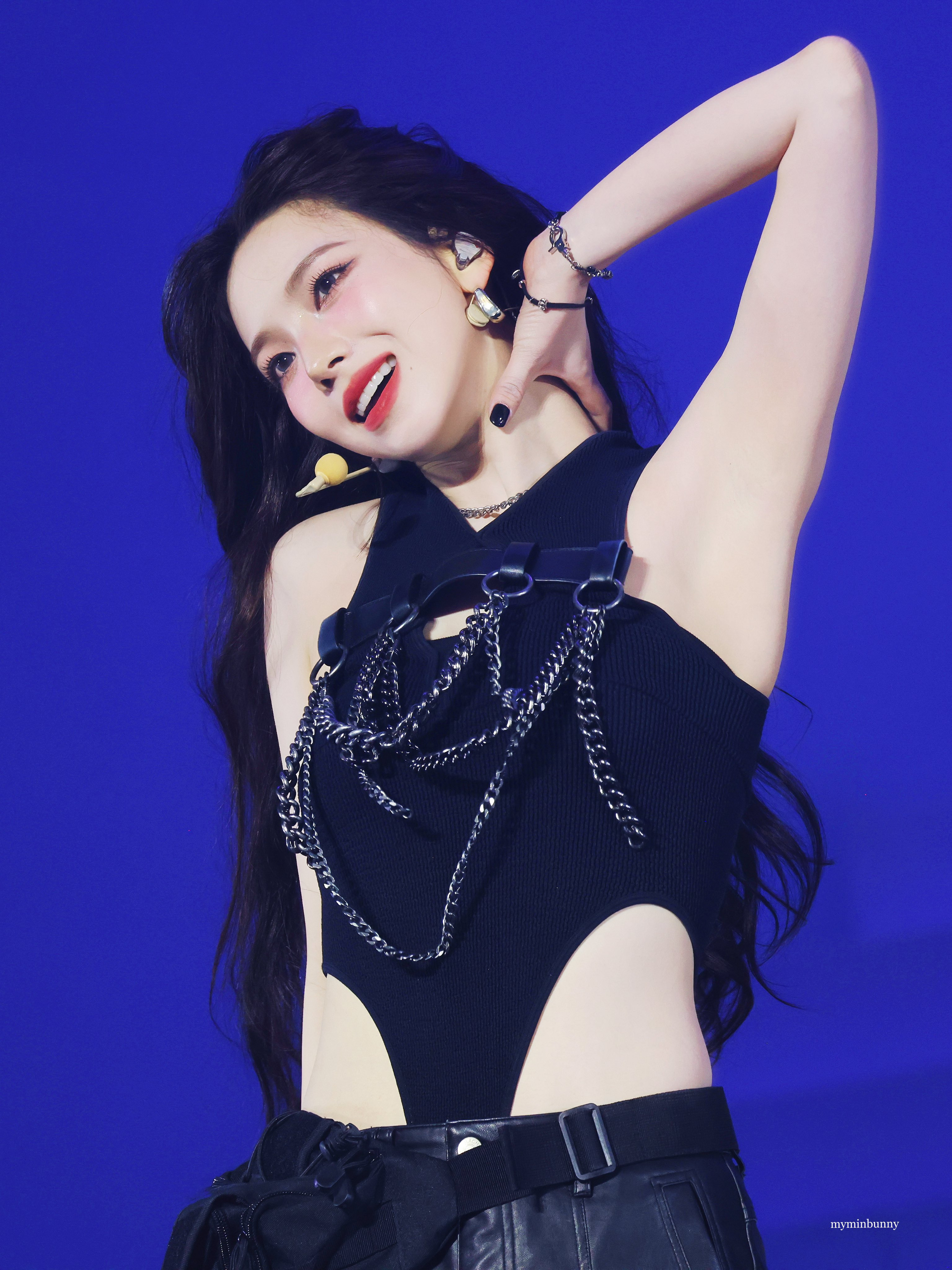 (스압)쫌 많이 예쁜 에스파 카리나.jpgif | 인스티즈