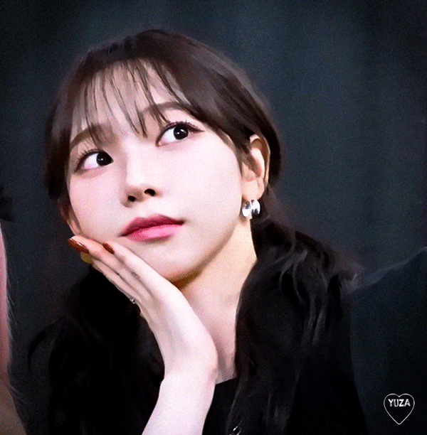 (스압)쫌 많이 예쁜 에스파 카리나.jpgif | 인스티즈