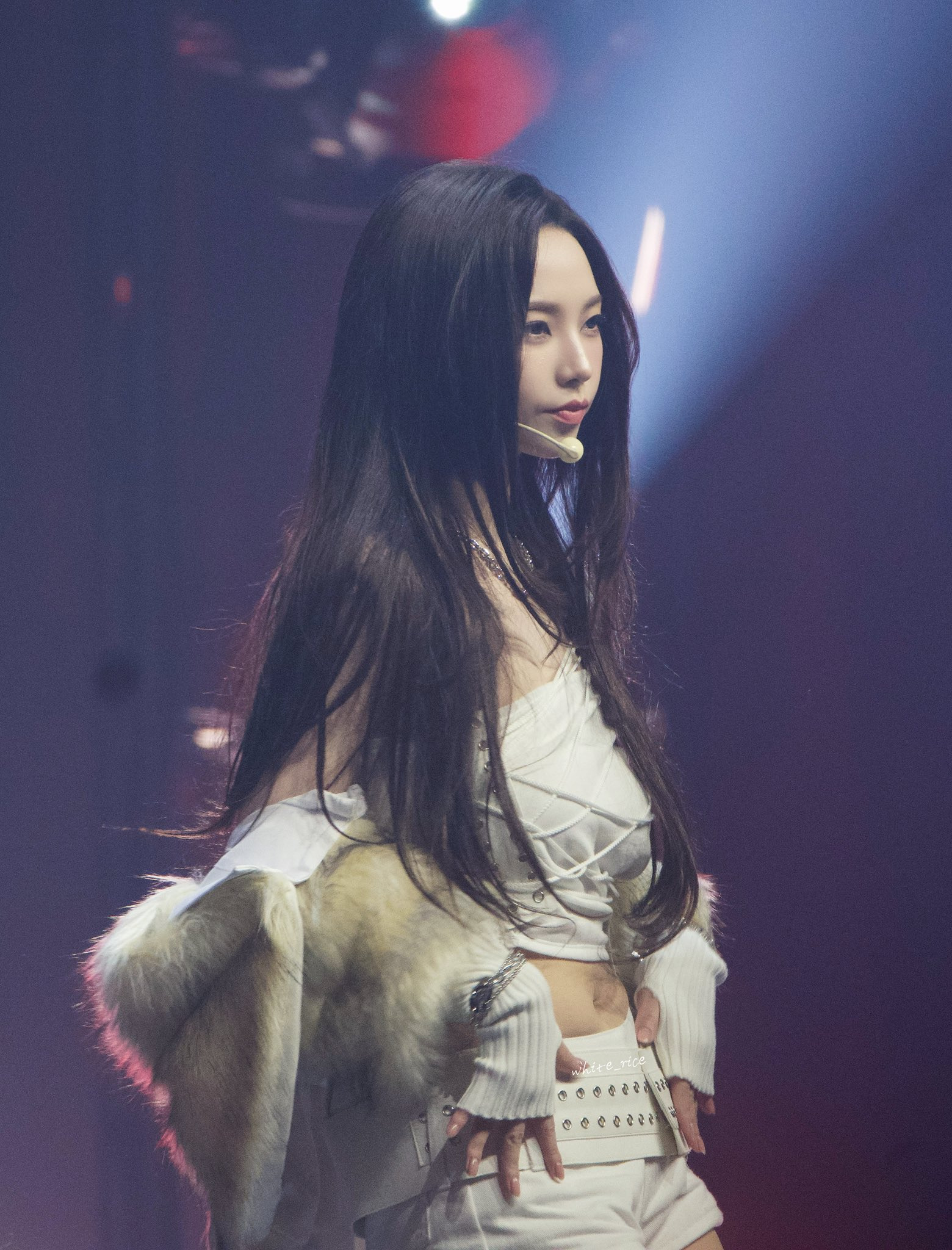 (스압)쫌 많이 예쁜 에스파 카리나.jpgif | 인스티즈