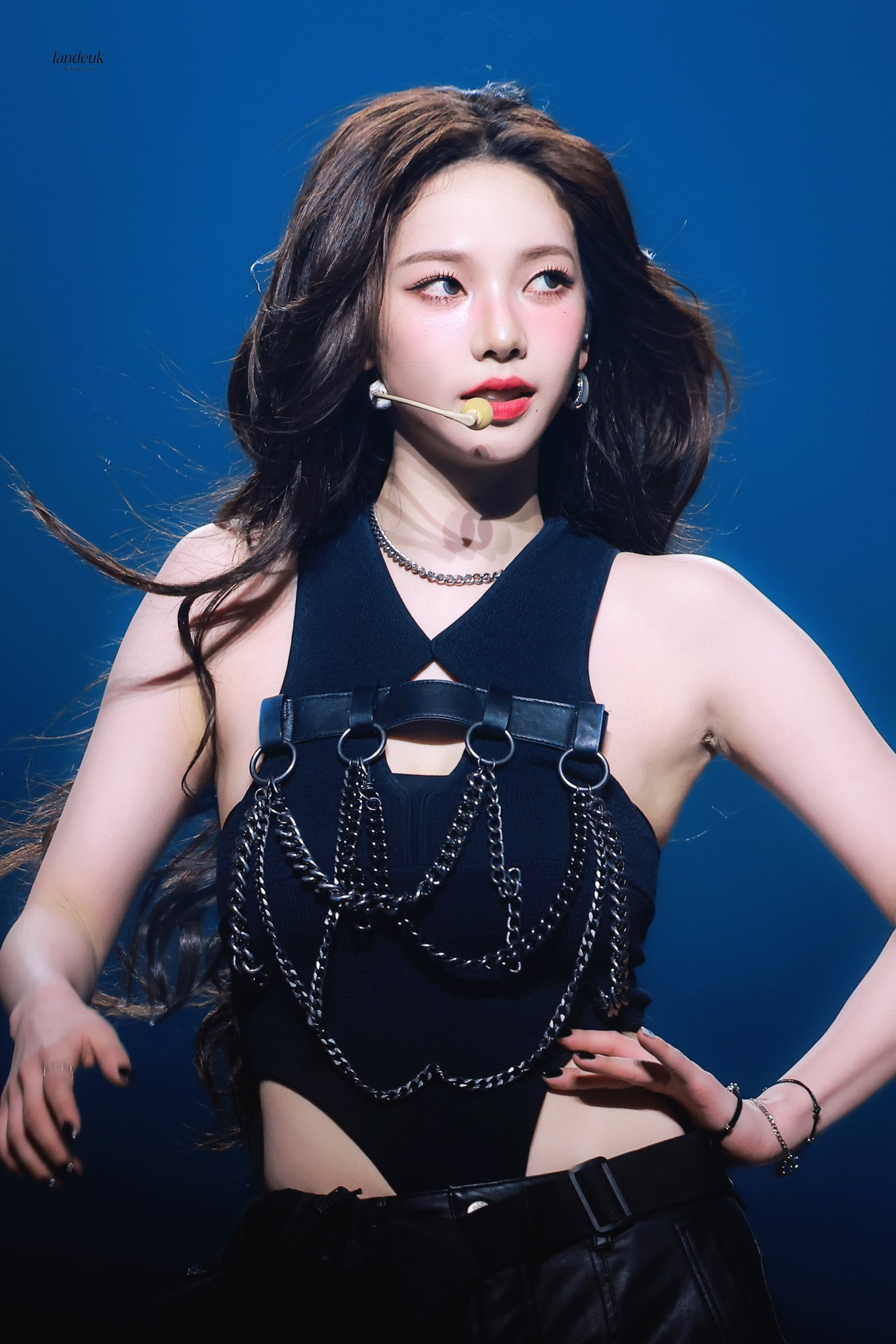 (스압)쫌 많이 예쁜 에스파 카리나.jpgif | 인스티즈