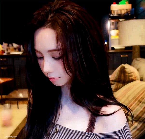 (스압)쫌 많이 예쁜 에스파 카리나.jpgif | 인스티즈