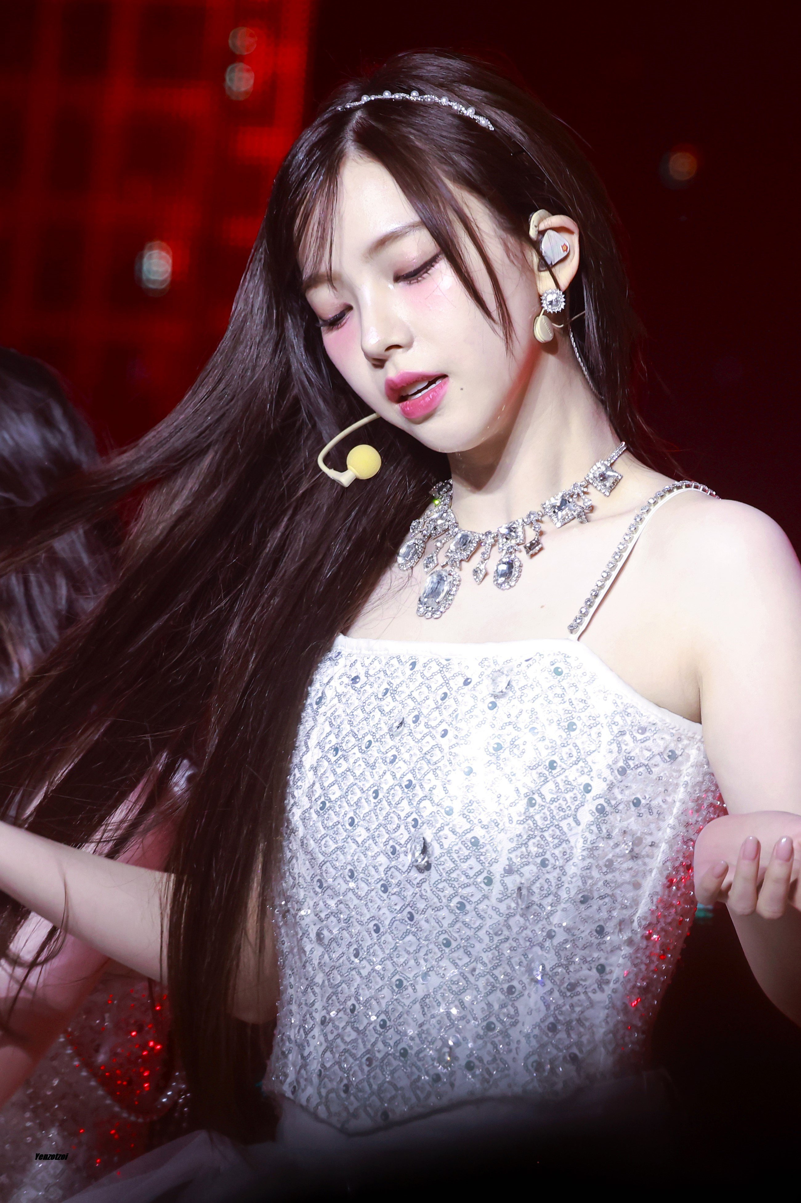 (스압)쫌 많이 예쁜 에스파 카리나.jpgif | 인스티즈