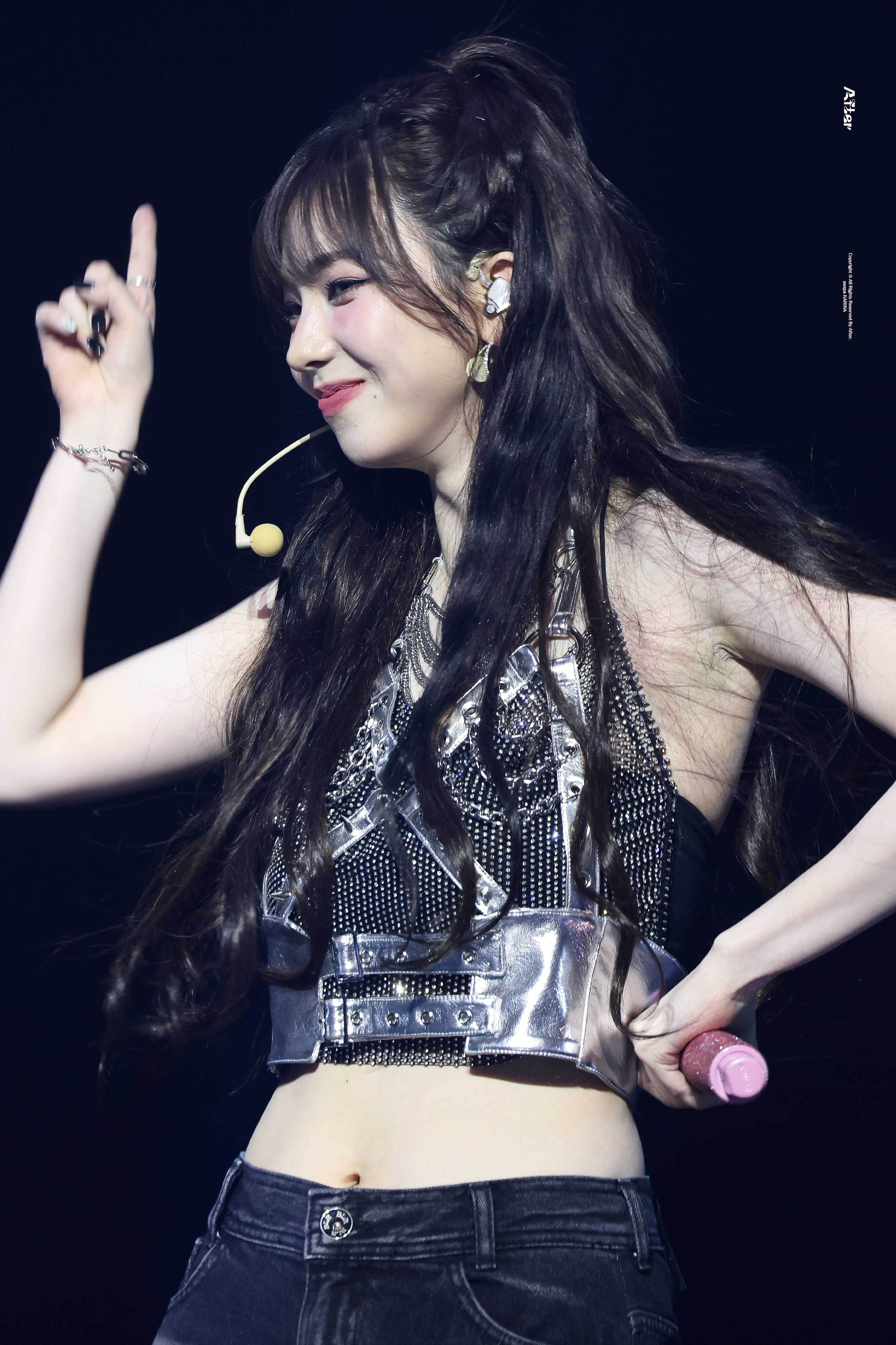 (스압)쫌 많이 예쁜 에스파 카리나.jpgif | 인스티즈