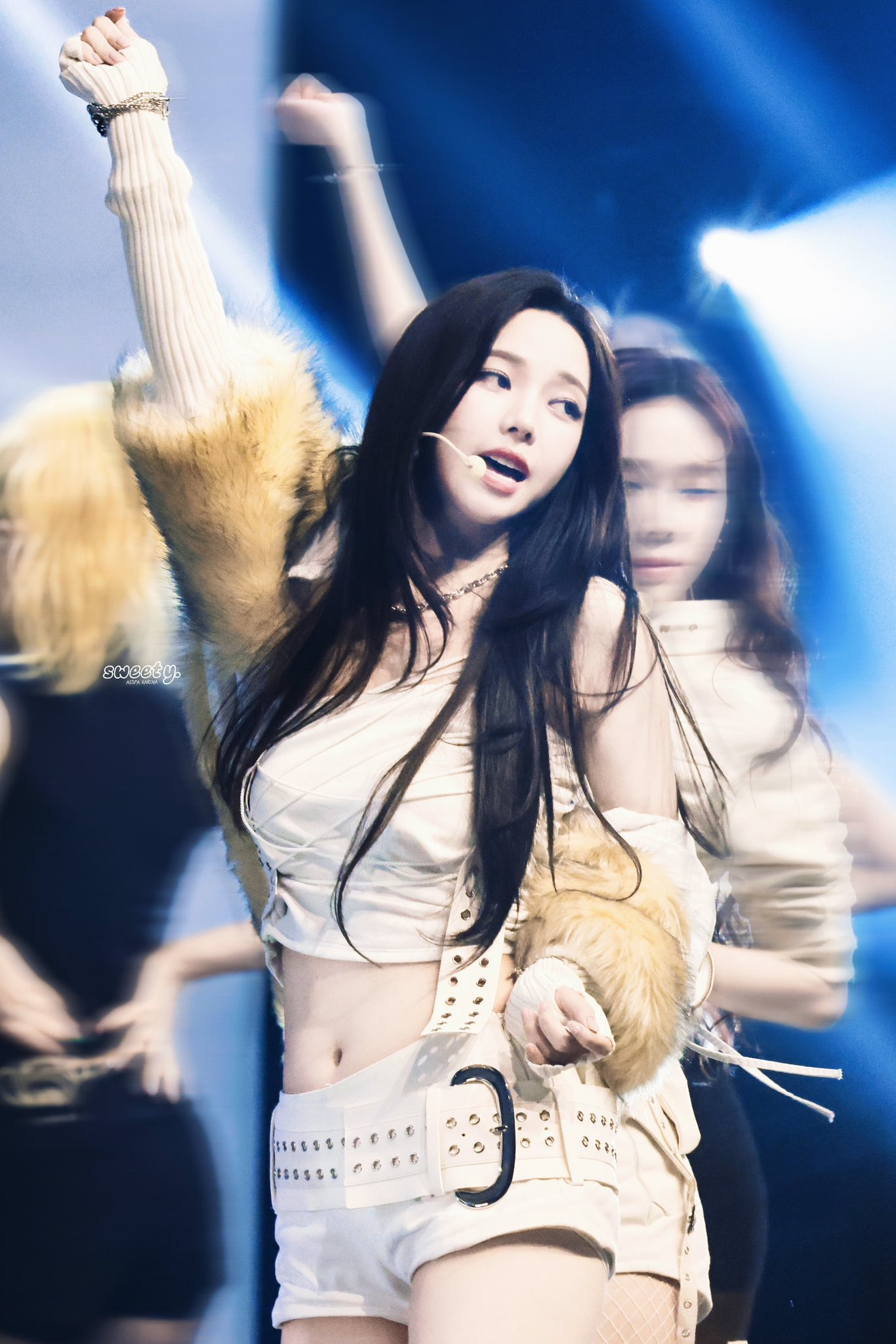 (스압)쫌 많이 예쁜 에스파 카리나.jpgif | 인스티즈