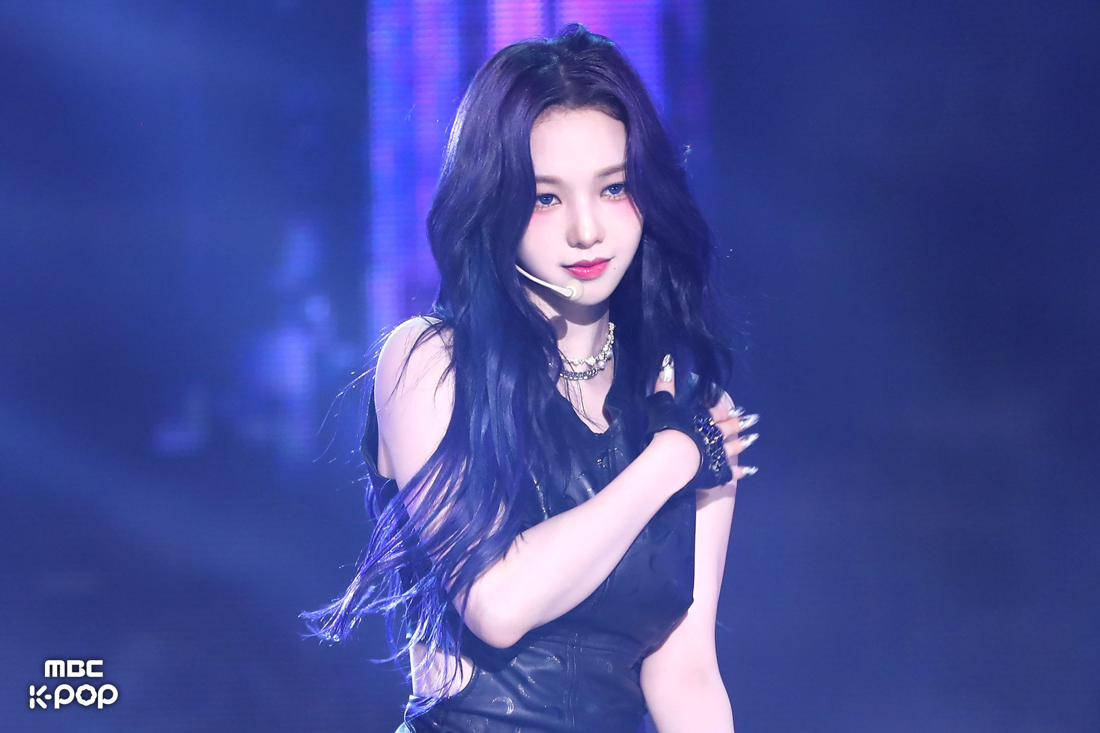 (스압)쫌 많이 예쁜 에스파 카리나.jpgif | 인스티즈