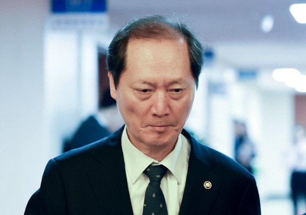 헌법재판관 지명 이완규, '내란 방조 혐의' 피의자 신분…경찰 "수사 진행중” | 인스티즈