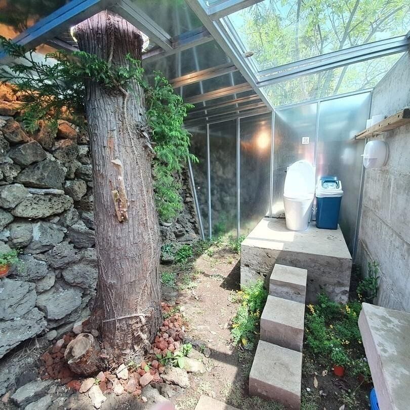 박한별이 운영하는 제주도 카페 화장실