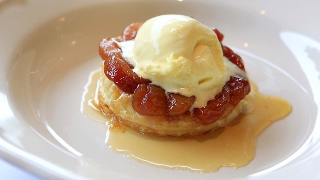 프랑스의 사과 디저트 타르트 타탱 (Tarte Tatin).jpg | 인스티즈