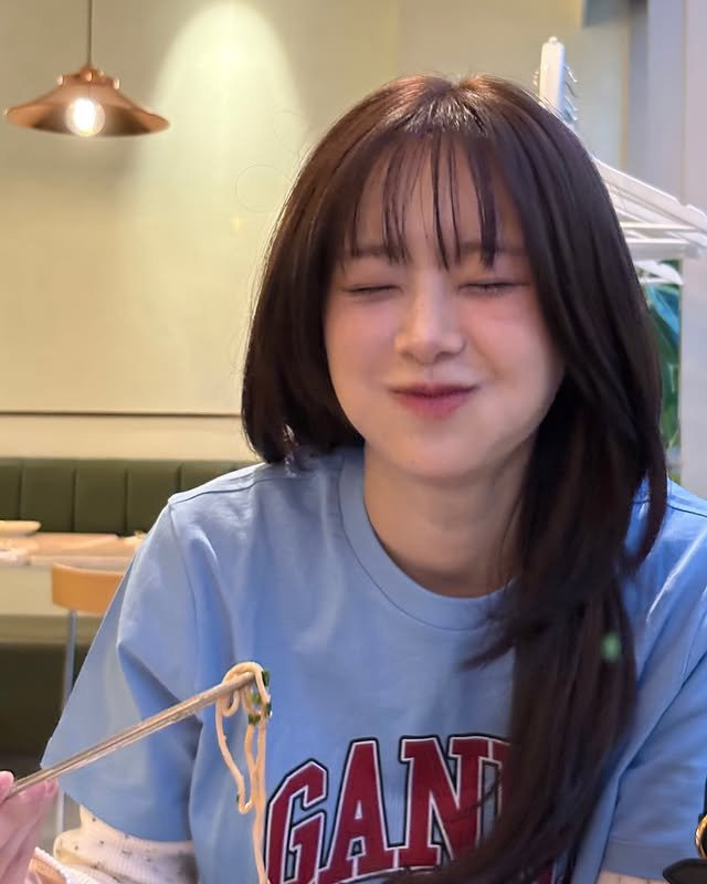 맛있는거 먹어서 행복한 츄 | 인스티즈