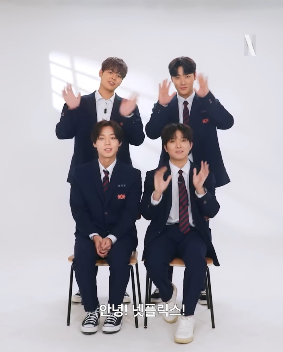  은장고 전학가서 새친구 생긴듯한 약한영웅 연시은