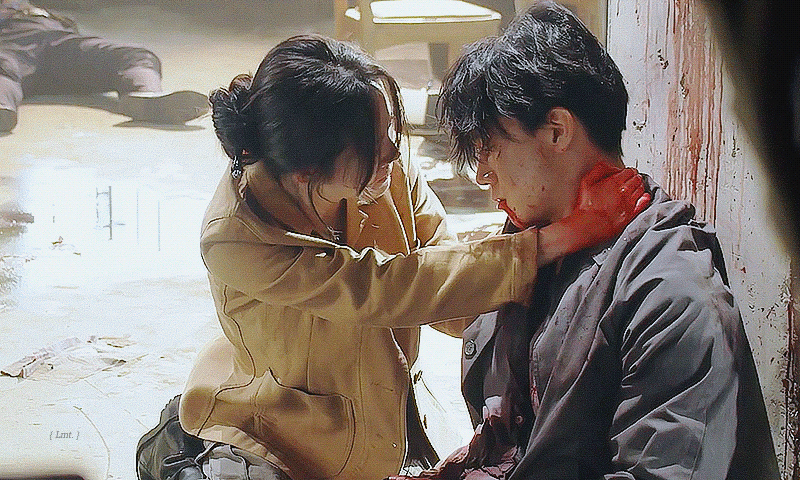 영화 파과 예고편 속 조각, 투우, 강선생, 류.gif | 인스티즈