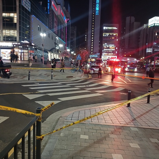 인천 부평역 인근서 싱크홀…차도 일그러져 | 인스티즈