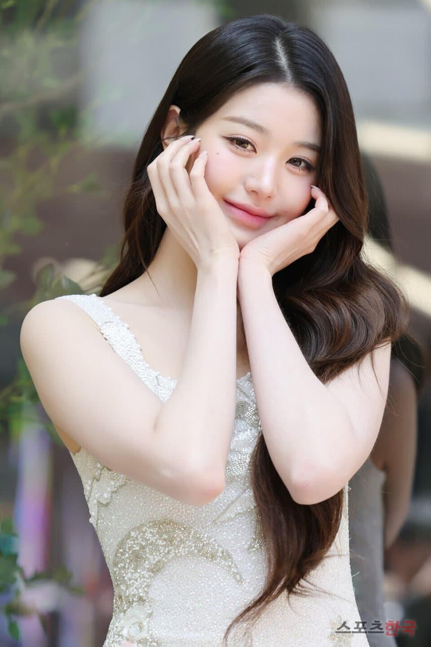 오늘 장원영 이니스프리 팝업행사 기사사진 | 인스티즈