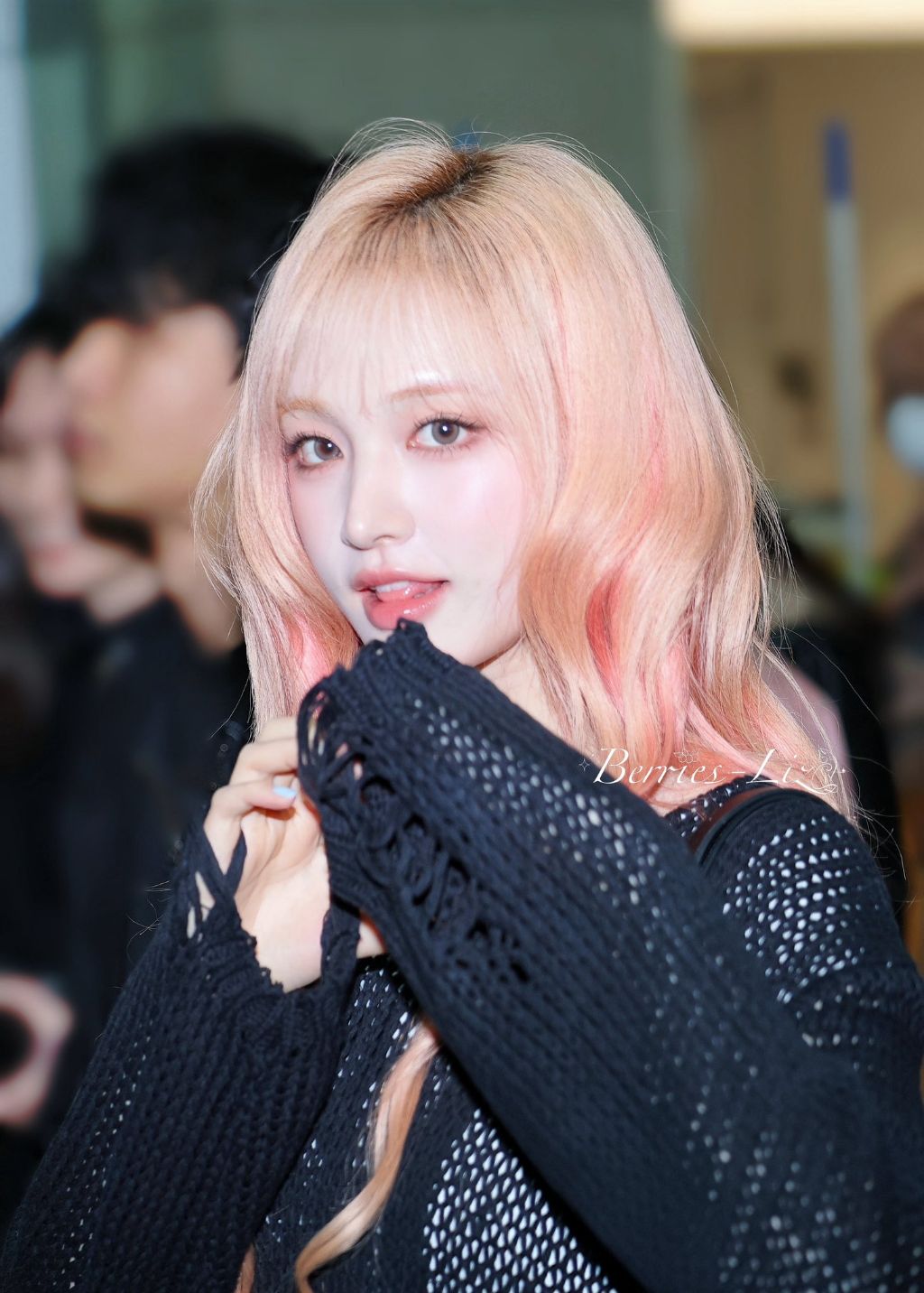 알티터진 아이브 리즈 어제 출국 사진 | 인스티즈