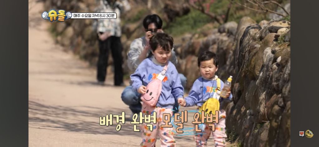 아빠와 꽃구경간 정우♡은우 | 인스티즈