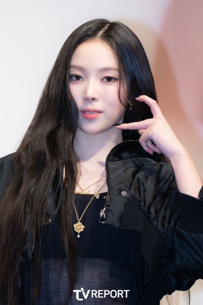 오늘자 디올 행사장에 초청된 신인 여돌.jpg | 인스티즈