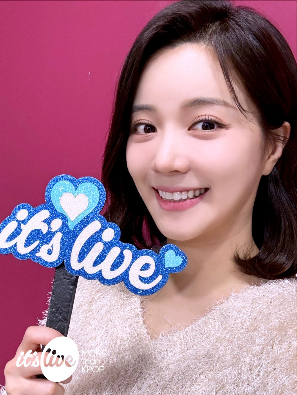 오늘 올라온 MBC 아나운서 2명의 잇츠라이브 | 인스티즈