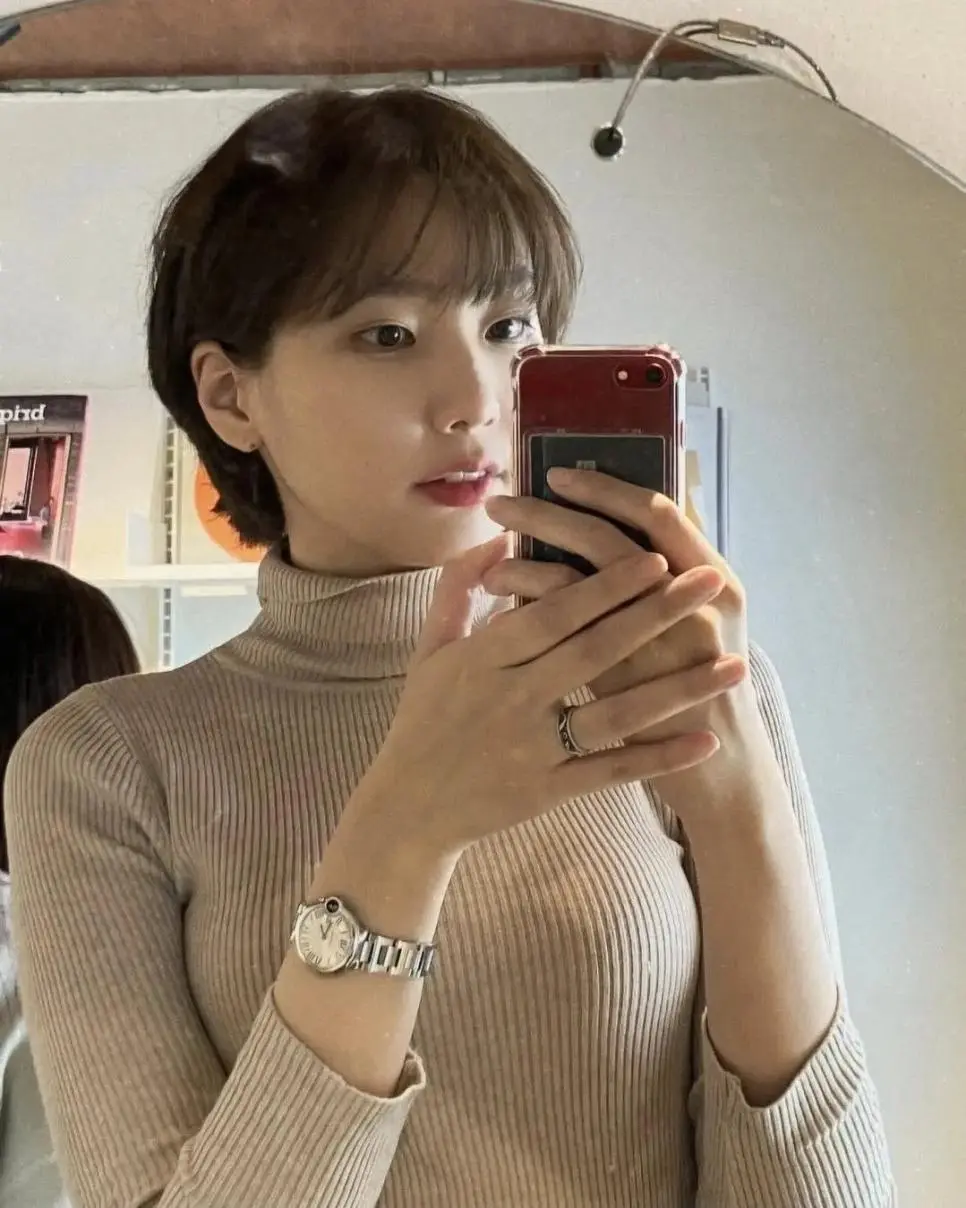 성인툰 작가 실물 | 인스티즈