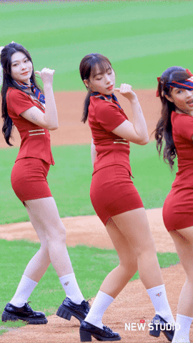 빨강 승무원 유니폼 하지원 치어리더.gif | 인스티즈