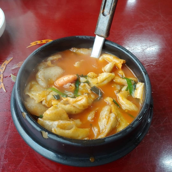  두꺼운 수제비 VS 얇은 수제비